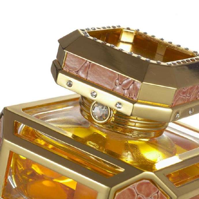 ��P�����yƷ���b����僽����^